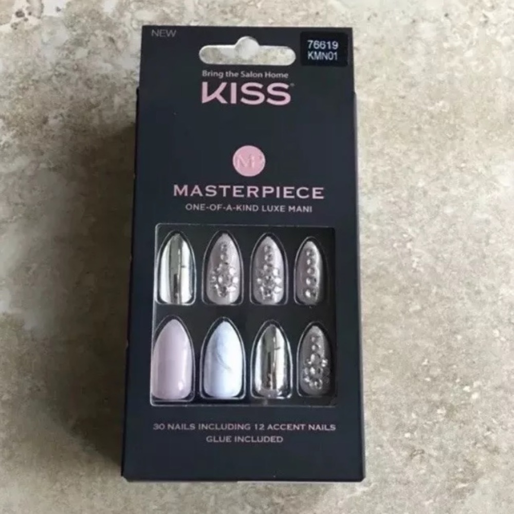NEW KISS Masterpiece Collection Press-on Nails